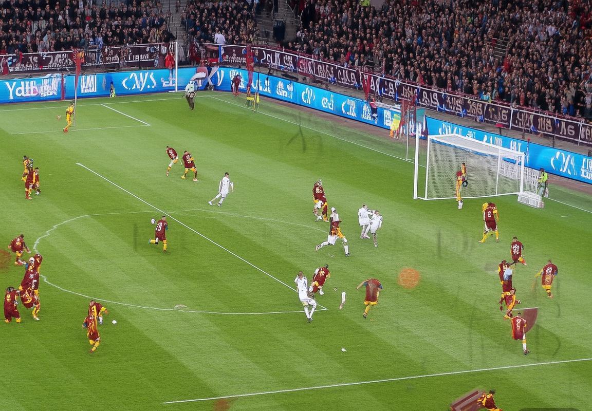 2016欧冠罗马VS皇马：经典对决战术解析与球员点评(图4)