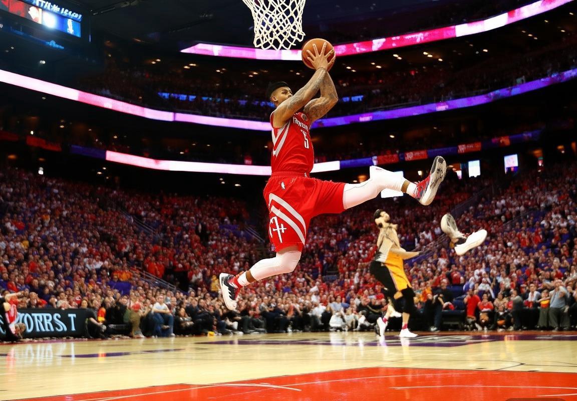 2018年NBA火箭对太阳经典对决：哈登保罗领航，艾顿新秀闪耀(图2)